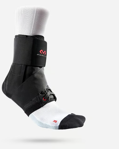 McDavid 4303 Enkelbrace met Straps